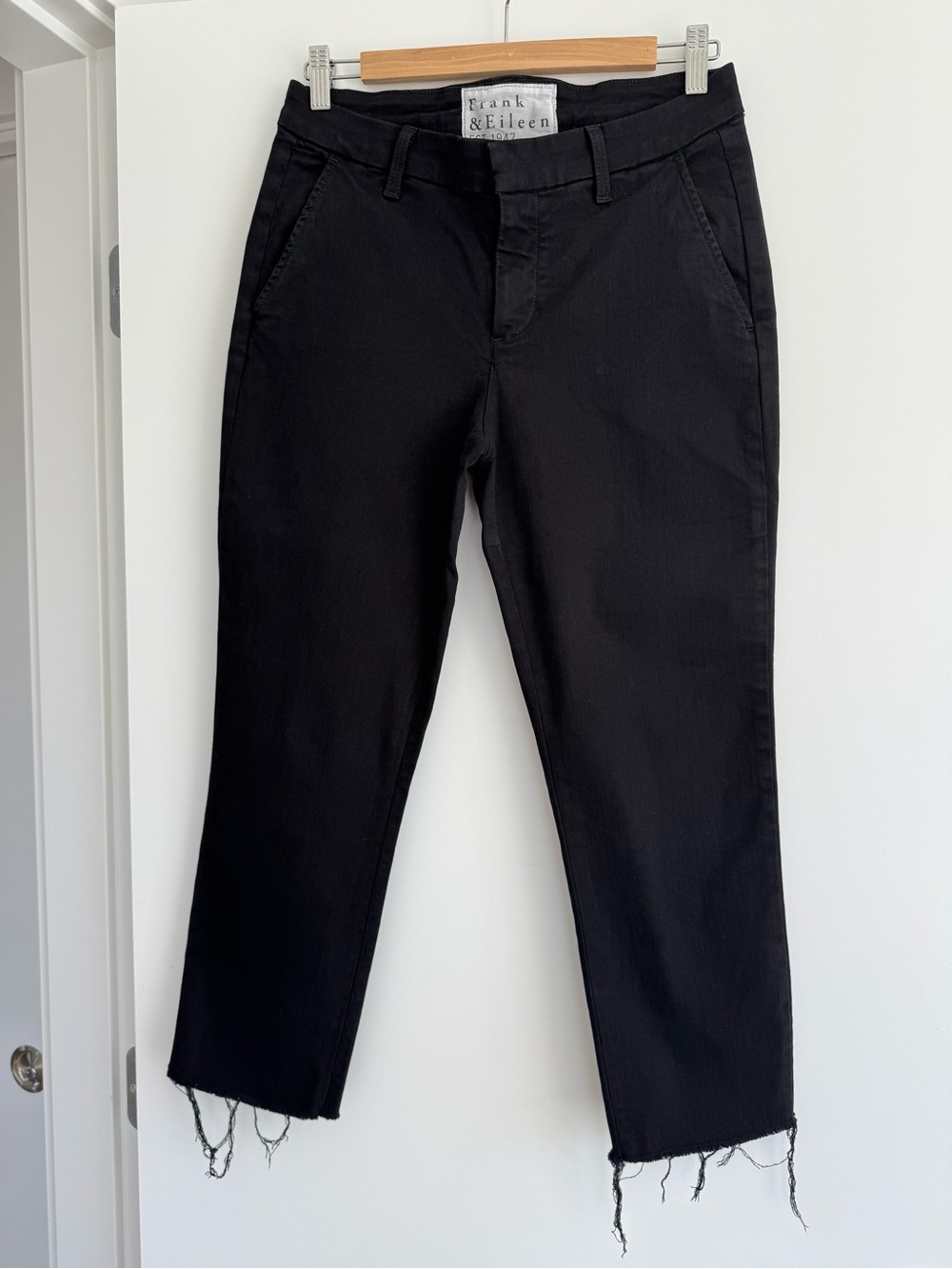 Frank & Eileen Cotton Wicklow Black Frayed Raw Hem Pants - Picture 2 of 6